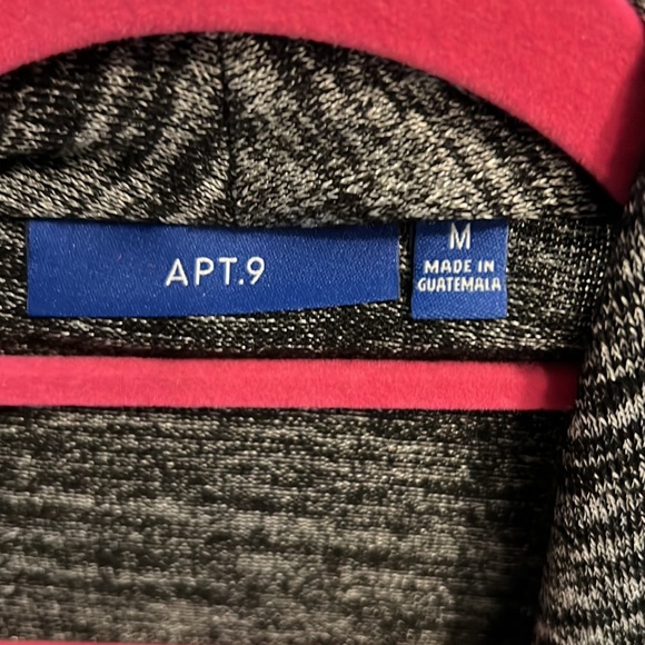 Gently worn, black & white marbled waterfall cardigan, medium, Apt. 9 - Picture 3 of 3